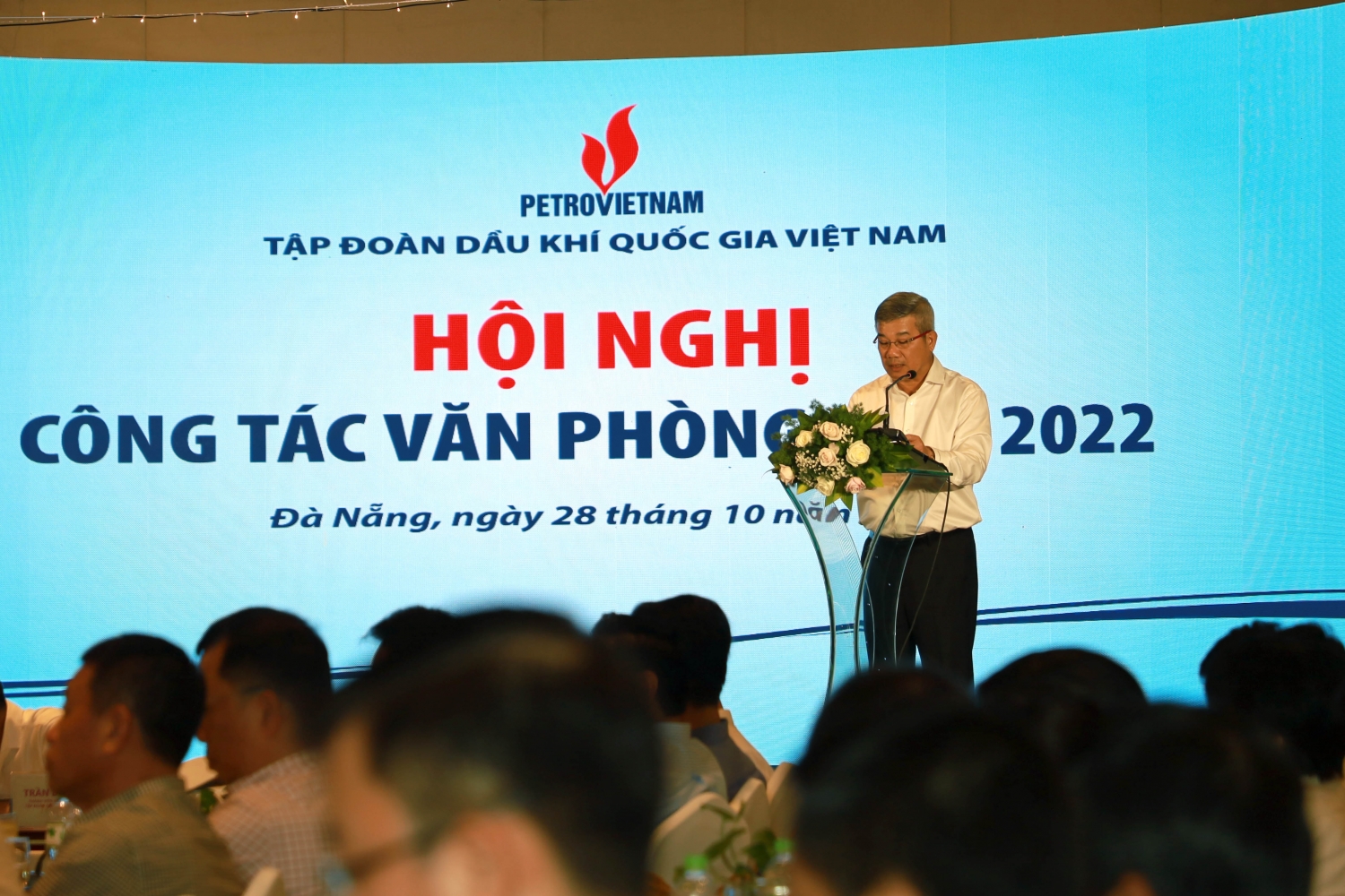 Nâng cao tính chuyên nghiệp của công tác văn phòng trong Petrovietnam
