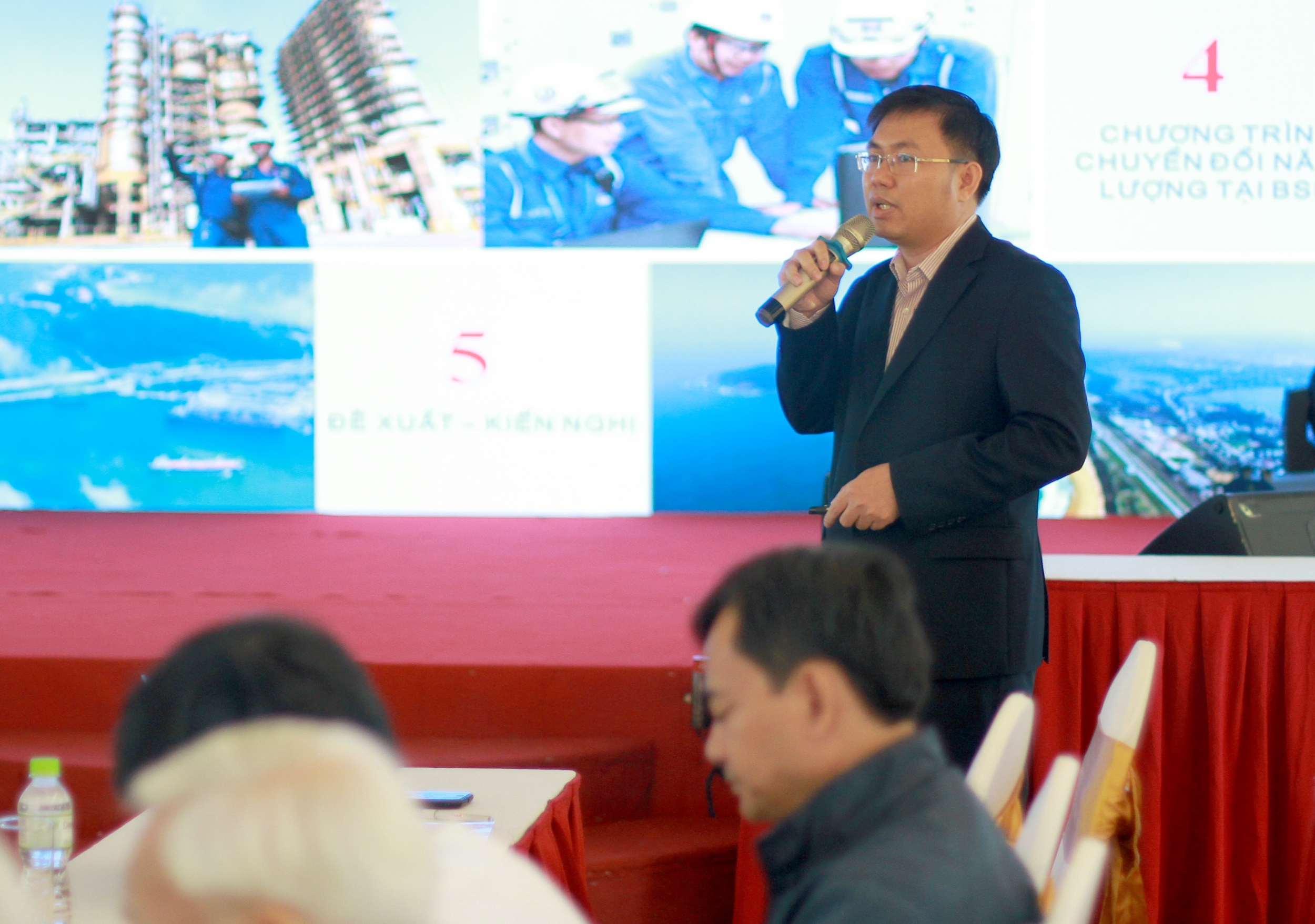 Giá dầu suy giảm, chuyển dịch năng lượng và Covid–19 đặt ra cho Petrovietnam nhiều thách thức cùng cơ hội