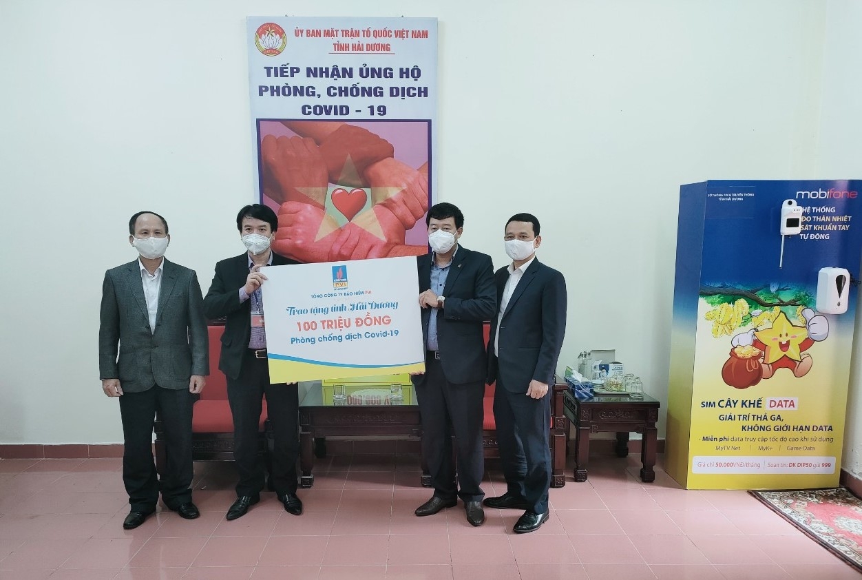 Bảo hiểm PVI ủng hộ tỉnh Hải Dương phòng chống dịch Covid-19
