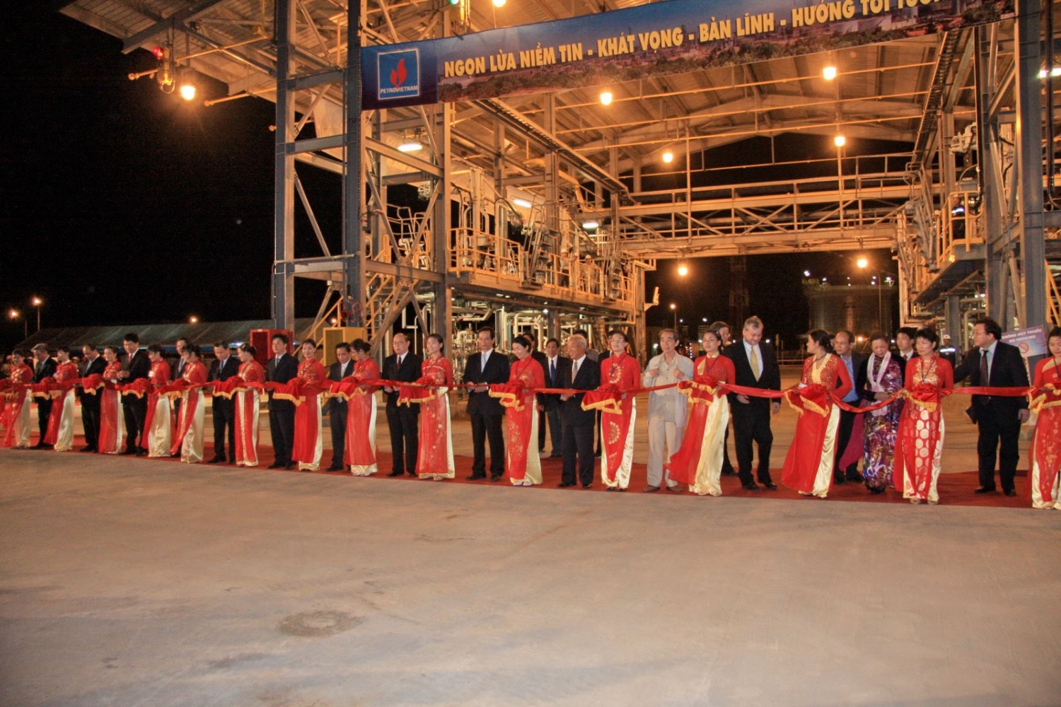 BSR kỷ niệm 13 năm ngày xuất dòng sản phẩm “Made in Vietnam” đầu tiên