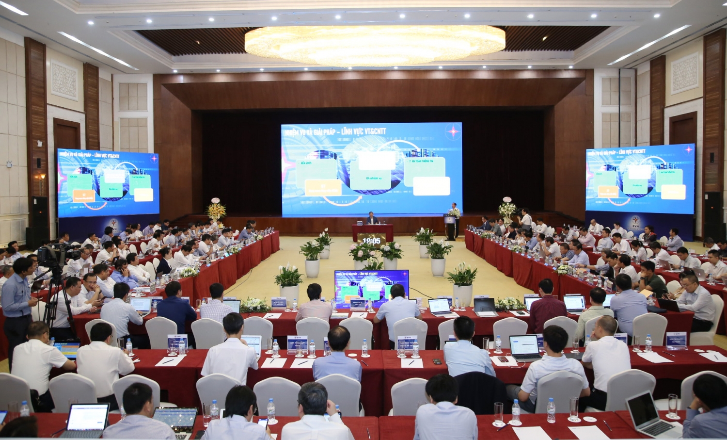 EVN đã ứng dụng công nghệ thông tin mạnh mẽ trên các lĩnh vực