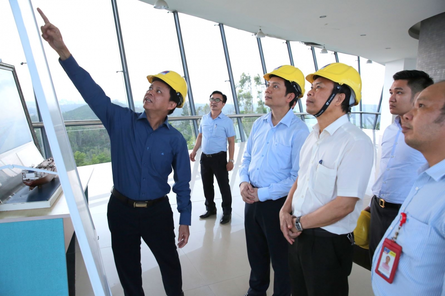 Viện Hàn lâm Khoa học Xã hội Việt Nam thăm và làm việc tại BSR
