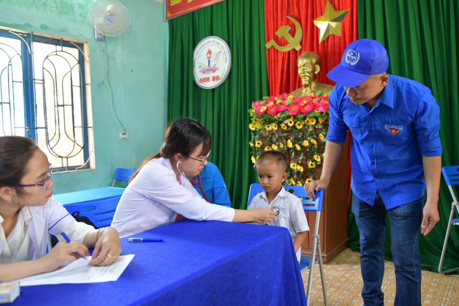 Chương trình ASXH về nguồn với chủ đề Ngày hội thống nhất của Đoàn Thanh niên Khối Nhà máy BSR