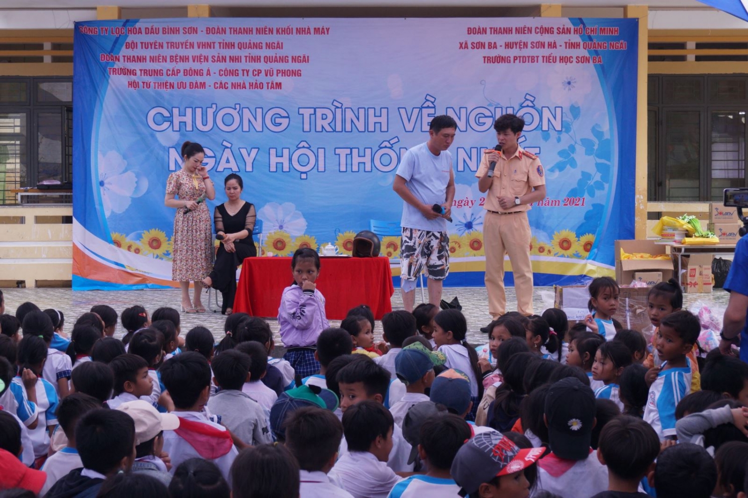 Chương trình ASXH về nguồn với chủ đề Ngày hội thống nhất của Đoàn Thanh niên Khối Nhà máy BSR