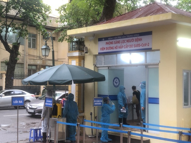 Tiếp xúc F1 ca Covid-19, 41 y bác sĩ Bệnh viện Phụ sản vào diện giám sát - 1