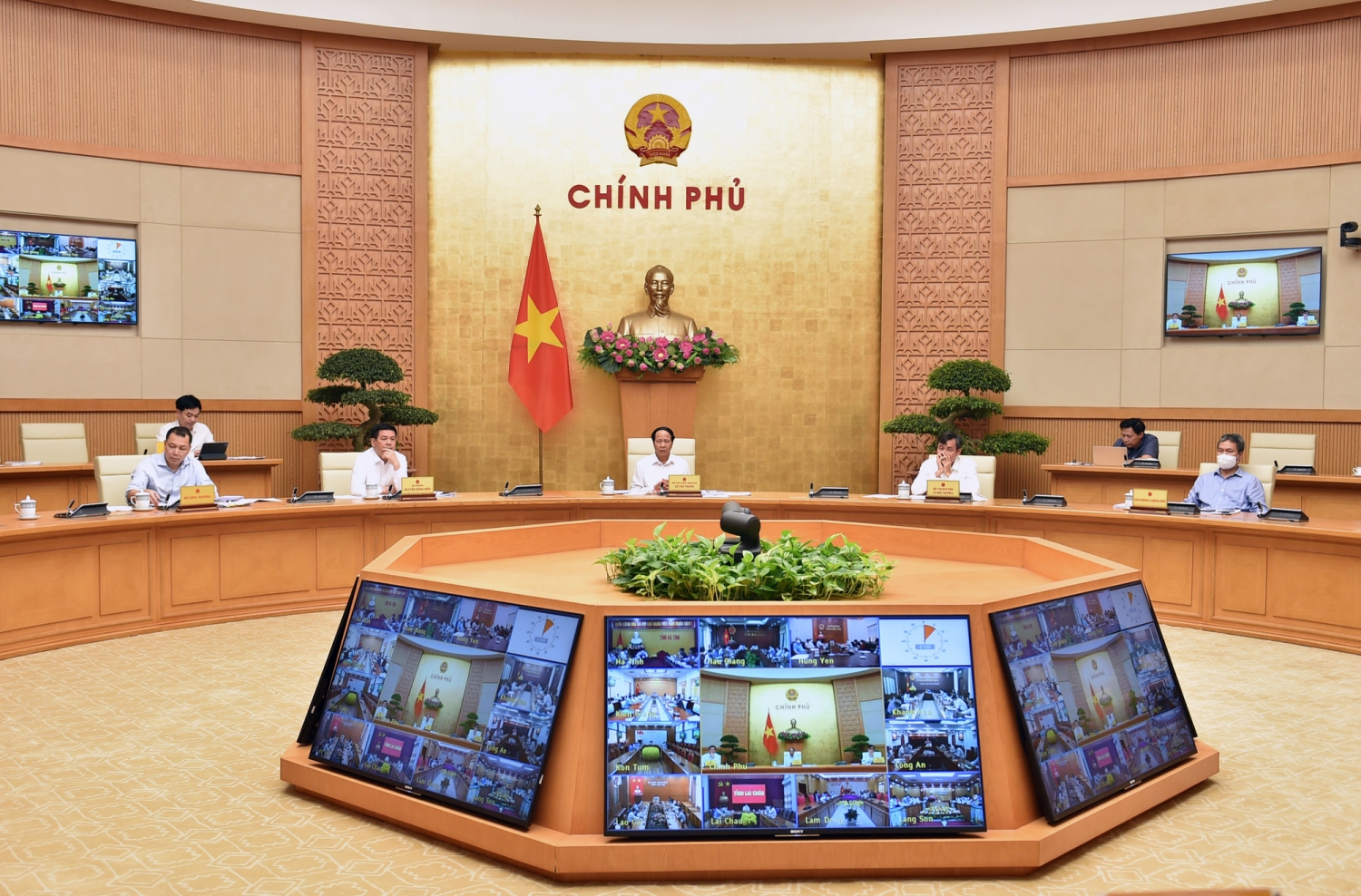 Hoàn thiện Quy hoạch Điện VIII phải đặt lợi ích quốc gia, dân tộc lên trên hết, trước hết