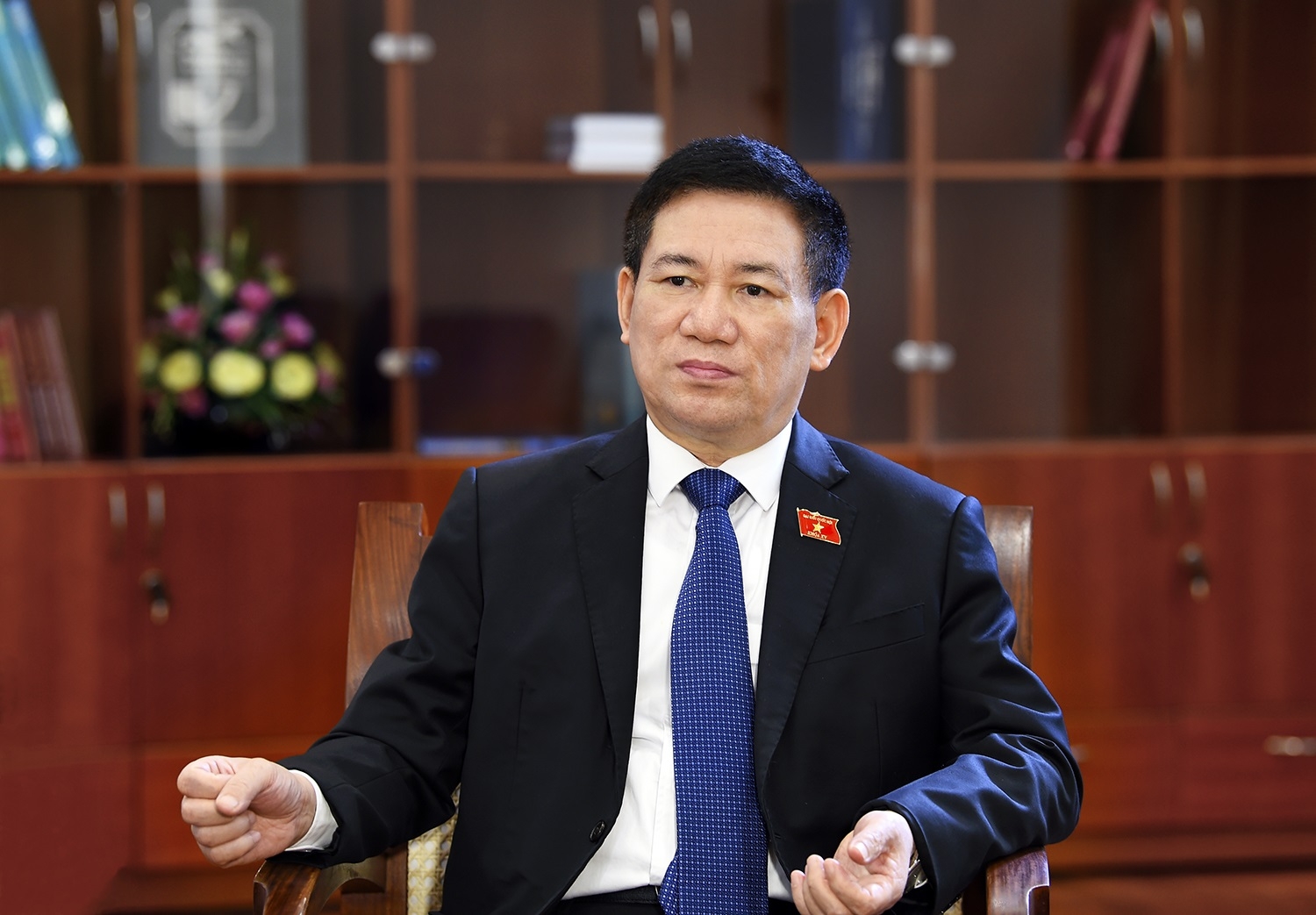 Bộ Tài chính thực hiện nhiều giải pháp bảo vệ nhà đầu tư