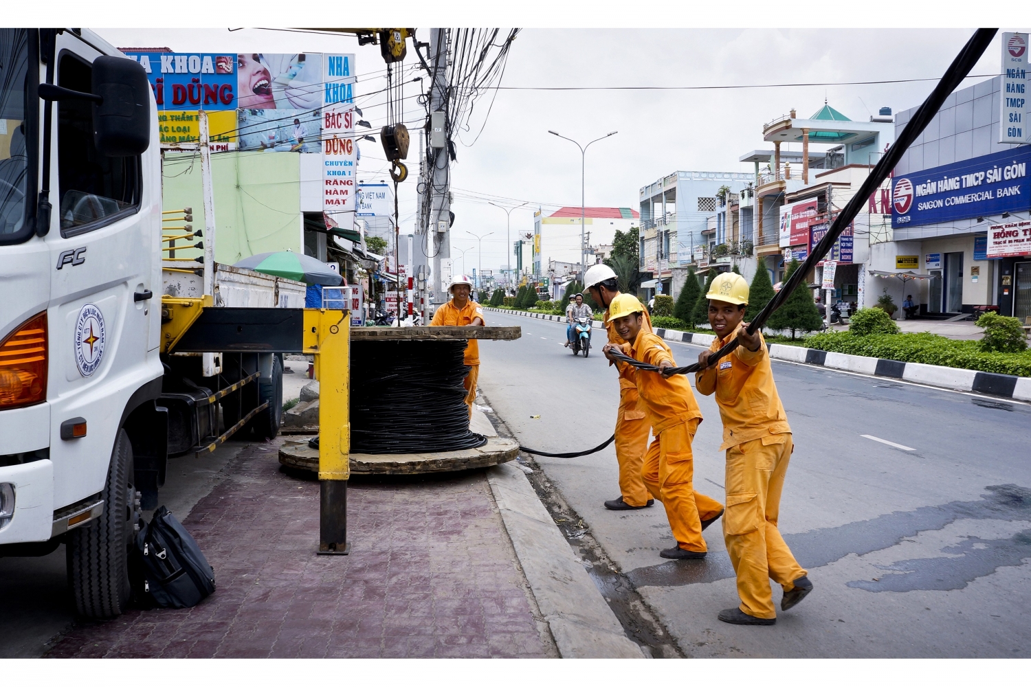 Đảm bảo điện phục vụ công tác phòng chống dịch COVID-19 tại các tỉnh phía Nam