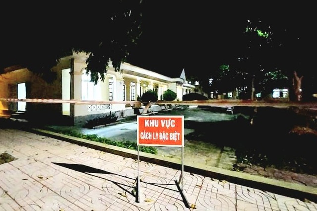 Nghệ An ghi nhận ca dương tính SARS-CoV-2 đầu tiên - 1