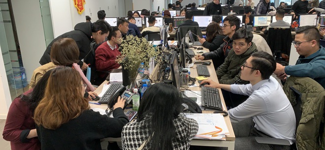 Thuế thu nhập cá nhân từ người chơi chứng khoán tăng trên 320% - 1