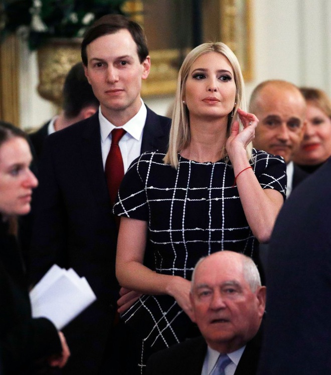 Phong thái và gu thời trang đẳng cấp của Ivanka Trump - 18