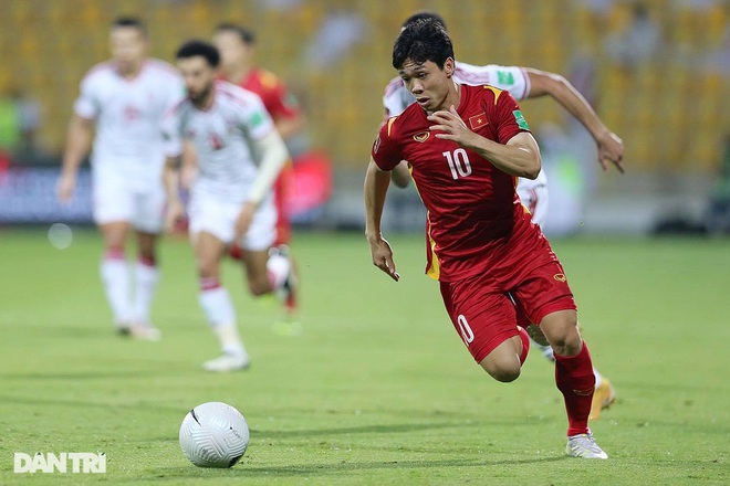 Cổ động viên đòi FIFA trả lại công bằng cho Công Phượng - 1