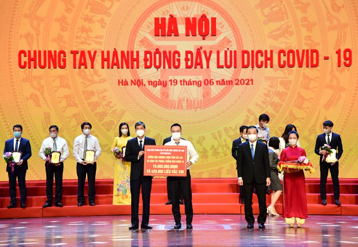 VietinBank chung tay cùng TP. Hà Nội đẩy lùi dịch COVID-19