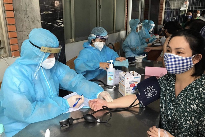 Được tiêm vắc xin thời điểm này chính là món quà sức khỏe ý nghĩa - 7