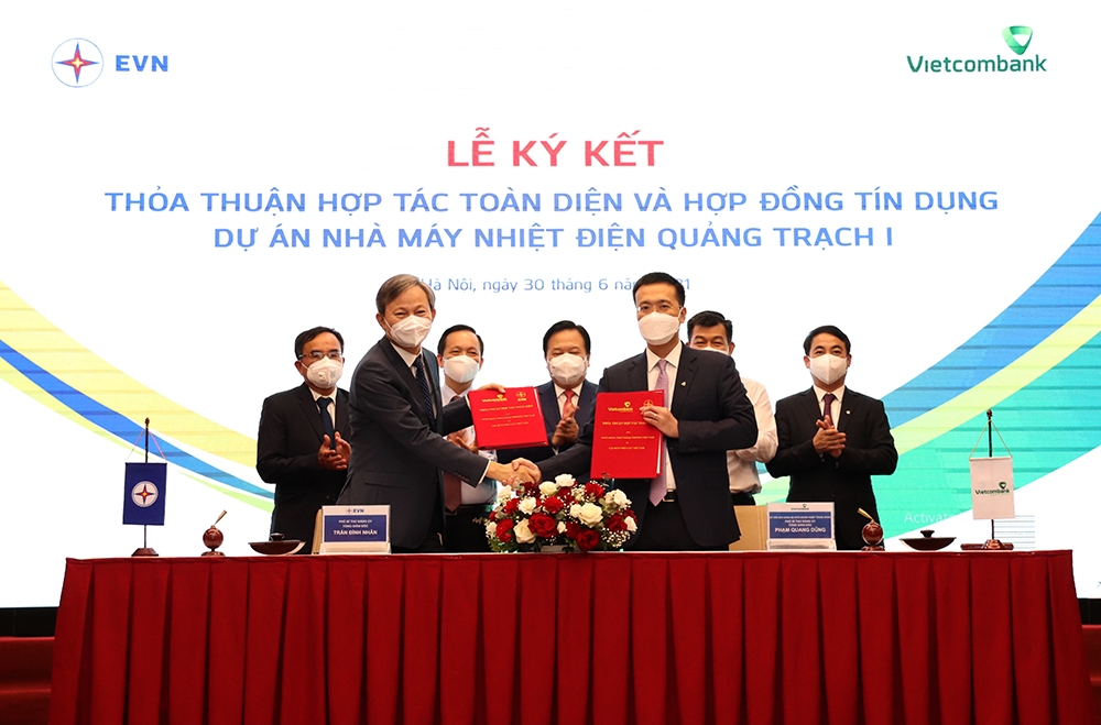 EVN ký thoả thuận hợp tác toàn diện với Vietcombank và ký hợp đồng tín dụng tài trợ Dự án NMNĐ Quảng Trạch 1