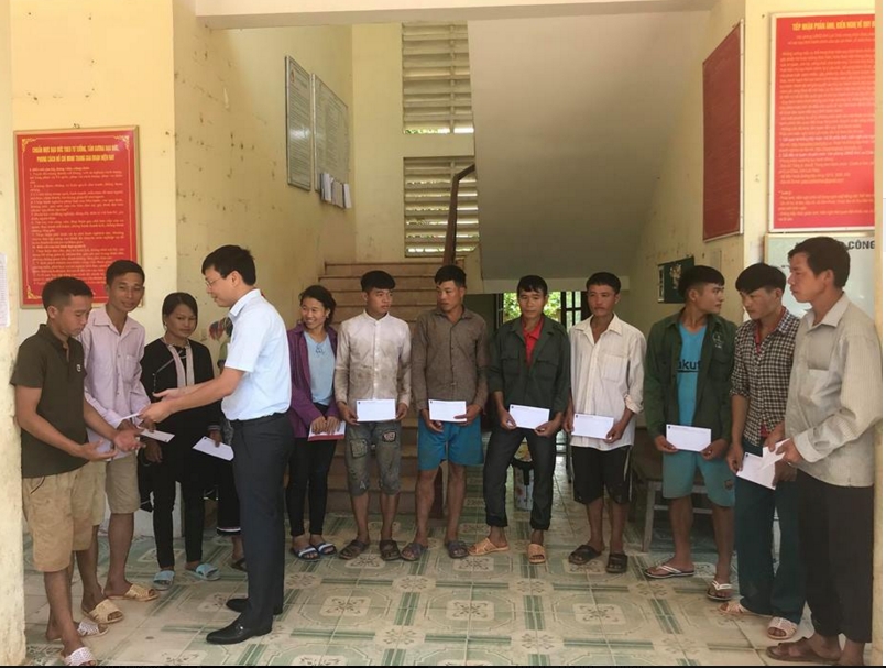 pv power ho tro dong bao bi anh huong mua lu tinh lai chau