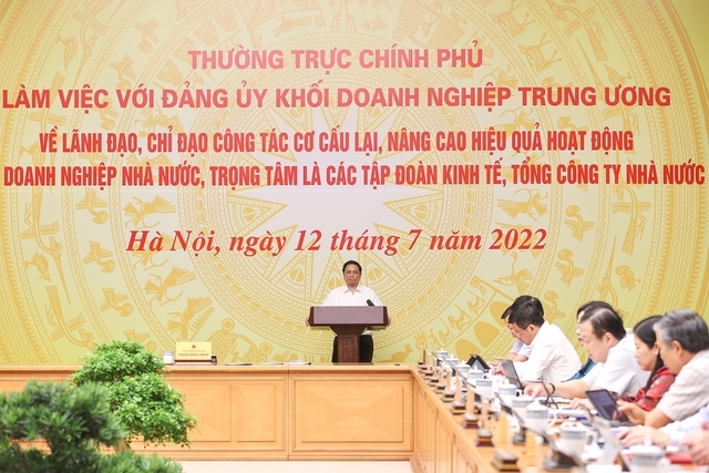 Thủ tướng: DNNN góp phần dẫn dắt, tạo điều kiện cho khu vực kinh tế ngoài nhà nước phát triển