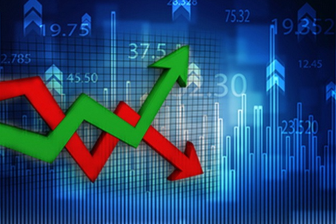 Chứng khoán tuần này: Áp lực chốt lời, triển vọng nào cho VN-Index? - 1