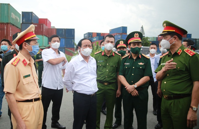 Bộ trưởng Quốc phòng: Bước vào trận chiến ở TPHCM, không thắng không về! - 1