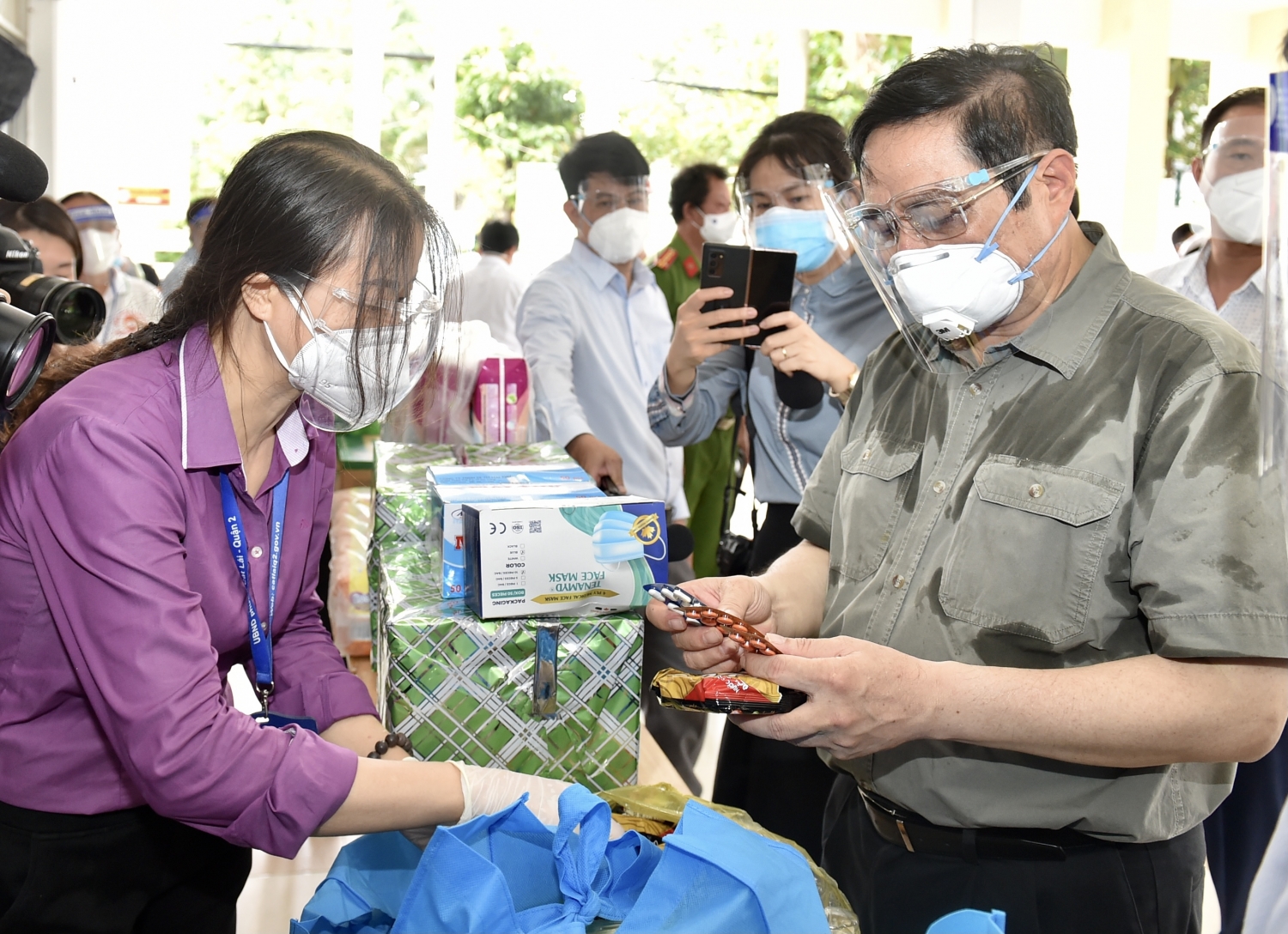 Thực hiện giãn cách, nếu không quyết tâm làm thì càng kéo dài, người dân càng khổ, càng bức bách, càng mất mát