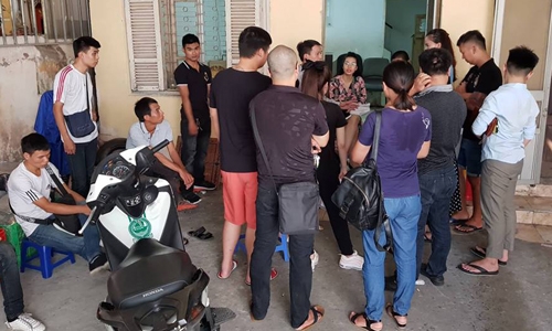 Công ty giao hàng nợ 5,5 tỷ hứa đi vay thêm để trả tiền cho khách cong ty giao hang no 55 ty hua di vay them de tra tien cho khach