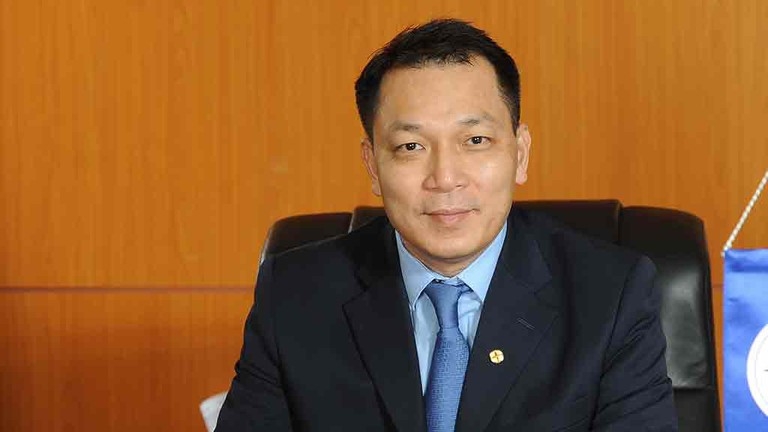 4652-dang-hoang-an-xzol