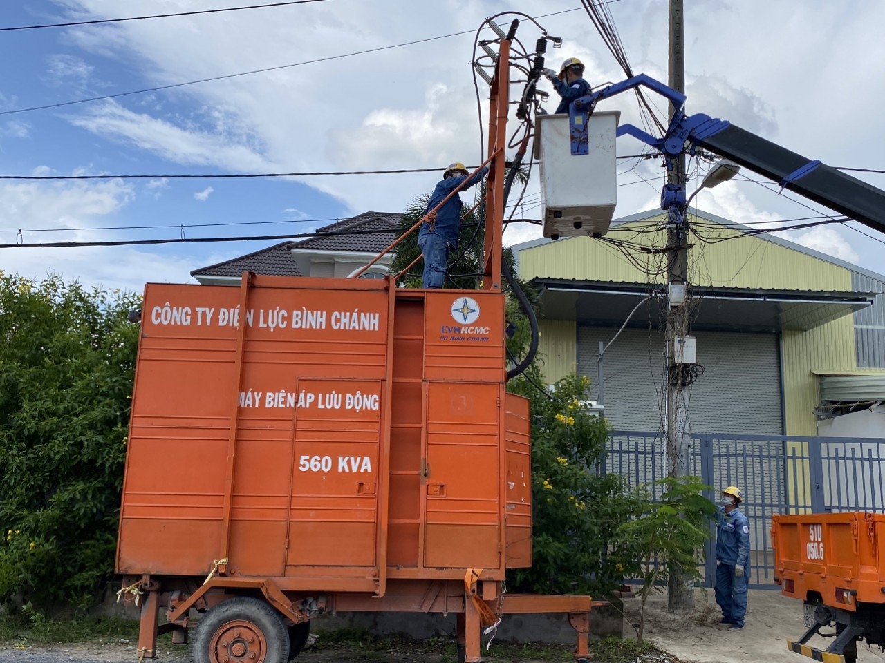 EVNHCMC giảm tiền điện đợt 5 khoảng 100 tỉ đồng