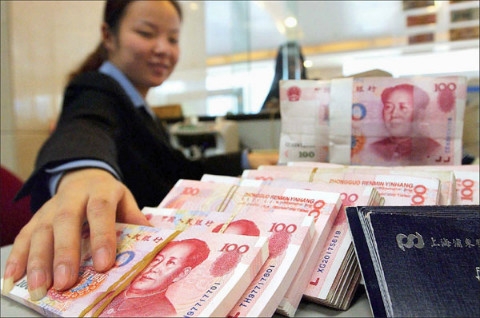Trung Quốc tăng tốc đầu tư trước mối lo “bom nợ” Evergrande