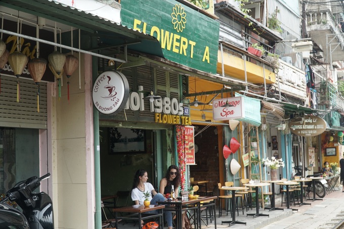 Không có cà phê đường tàu, Hà Nội vẫn còn nhiều điểm đến hấp dẫn an toàn - 1
