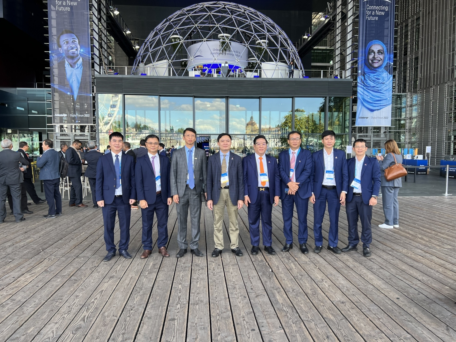 Đoàn công tác của Petrovietnam tham dự “Diễn đàn kỹ thuật số Schlumberger 2022”