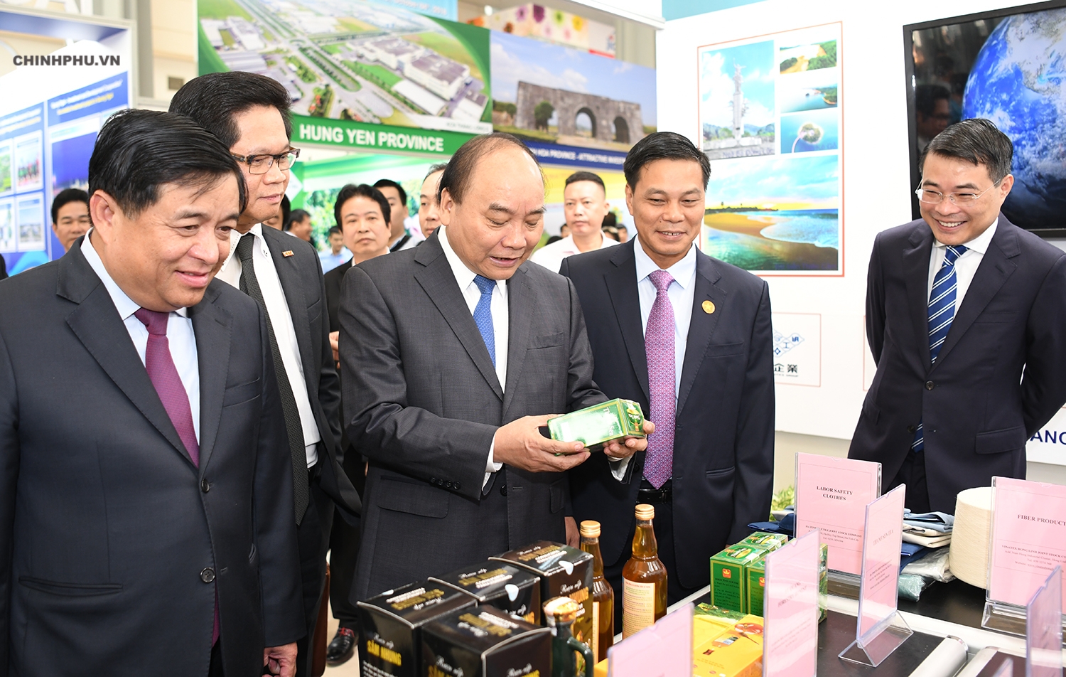Thủ tướng chỉ rõ nhiều hạn chế, tồn tại của khu vực FDI