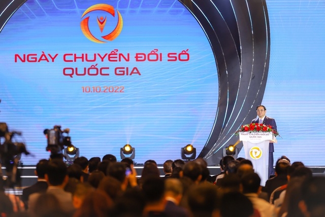 Thủ tướng: Chuyển đổi số là xu thế tất yếu, khách quan đang diễn ra rất mạnh mẽ, sâu rộng