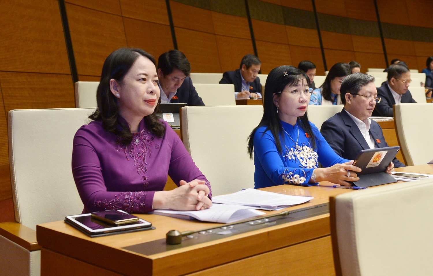 Ủy ban Tài chính Ngân sách nhất trí tăng lương cơ sở