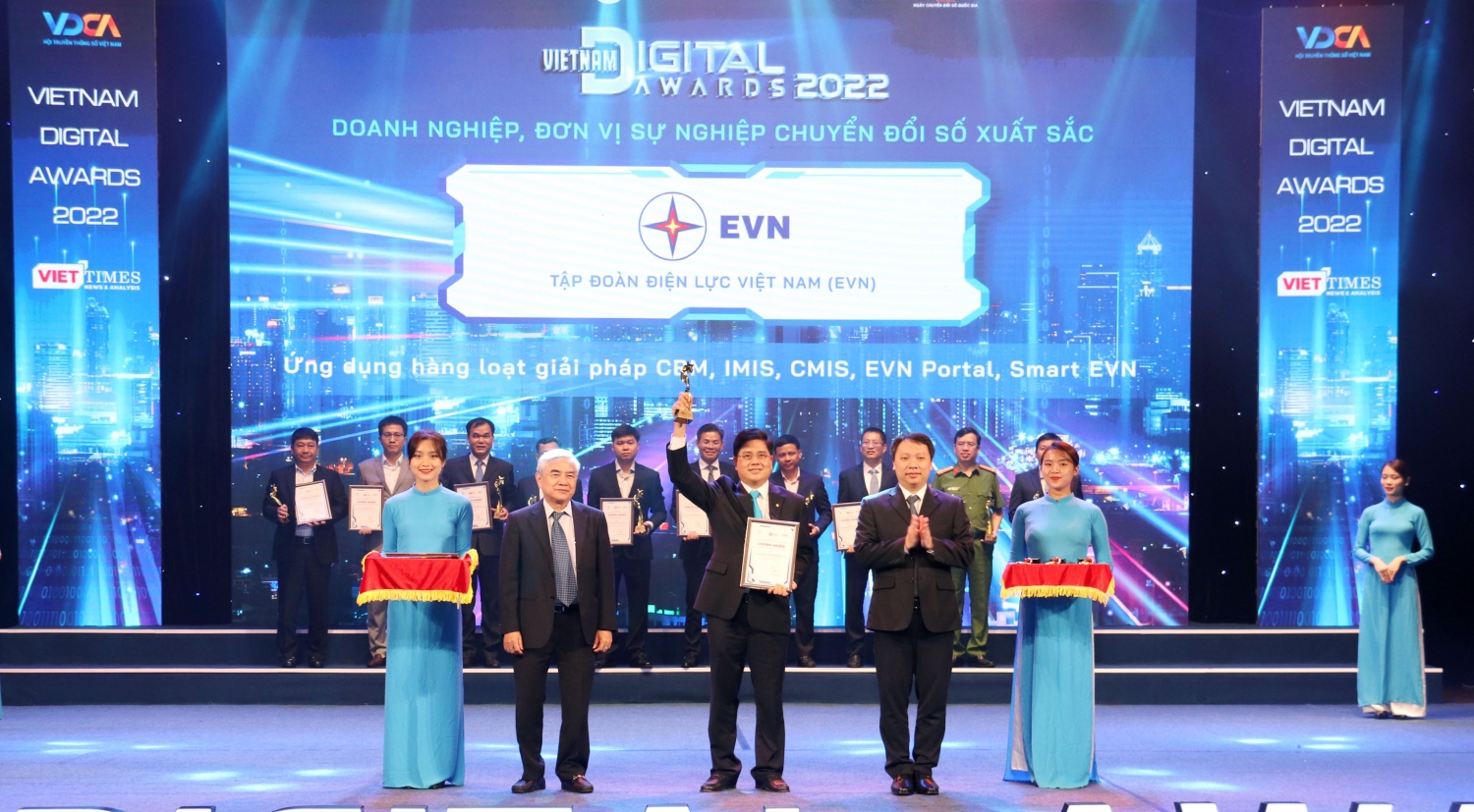 EVN: Doanh nghiệp nhà nước tiên phong trong chuyển đổi số