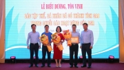 Tôn vinh các tập thể, cá nhân có thành tích xuất sắc trong chuỗi các hoạt động góp phần xây dựng văn hóa BSR