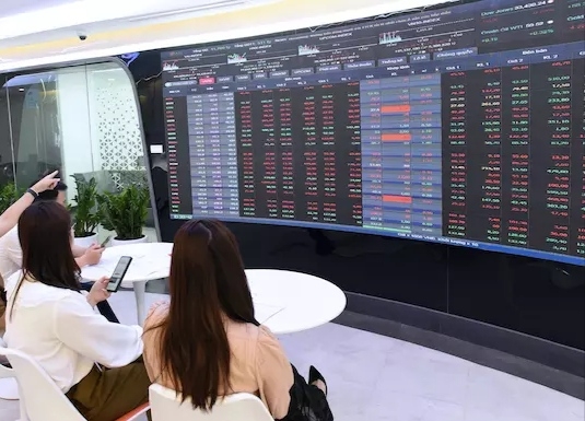Cần lắm khôi phục niềm tin cho thị trường chứng khoán