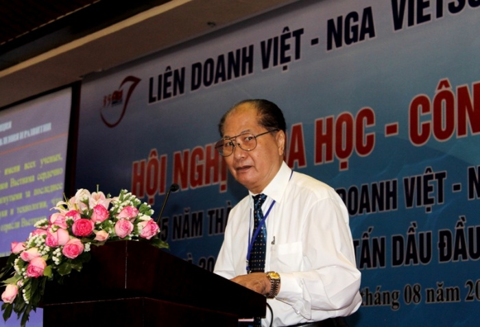 Hội nghị khoa học công nghệ: “Vietsovpetro 35 năm hình thành và phát triển” hoi nghi khoa hoc cong nghe vietsovpetro 35 nam hinh thanh va phat trien