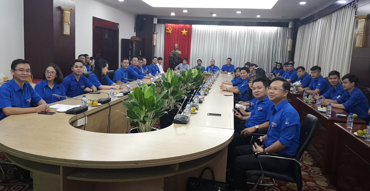 {LIVE} Đối thoại trực tuyến giữa Tổng Giám đốc Petrovietnam với đoàn viên, thanh niên Dầu khí trên cả nước