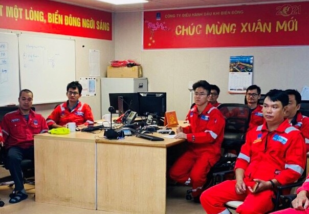Đảng bộ Tập đoàn Dầu khí Quốc gia Việt Nam tham gia học tập, quán triệt Nghị quyết Đại hội XIII của Đảng