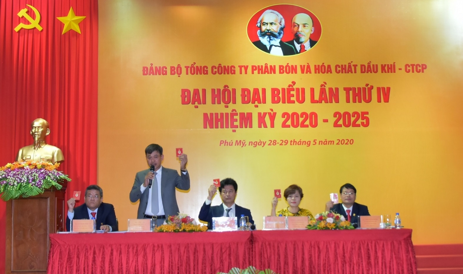 dang bo pvfcco nhiem ky 2020 2025 doi moi de phat trien ben vung
