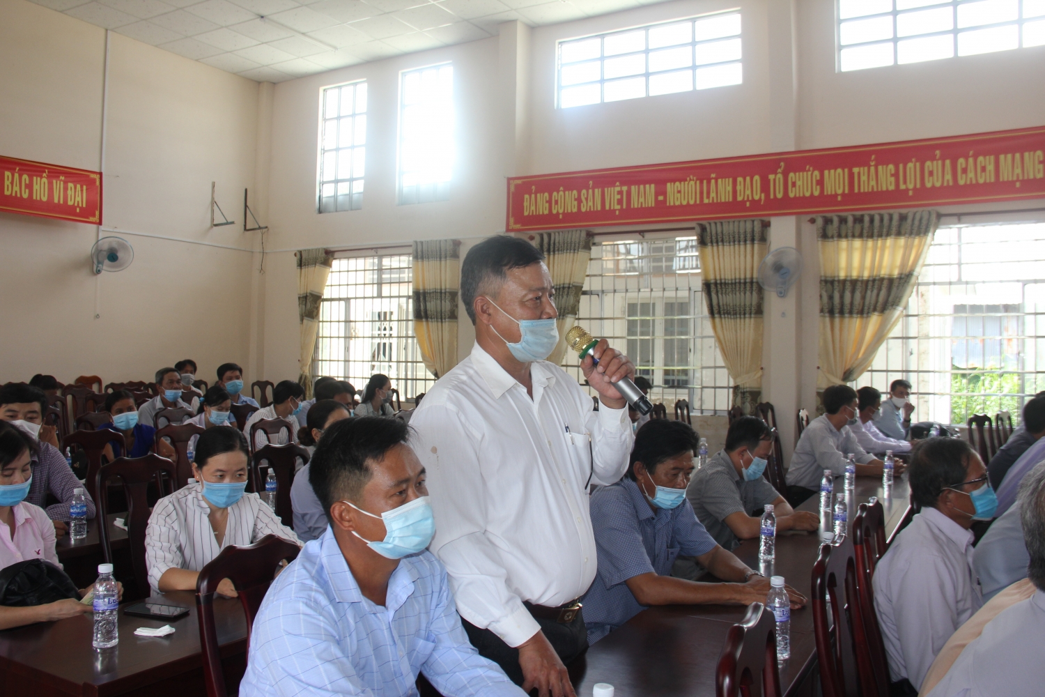 Đồng chí Lê Mạnh Hùng tiếp xúc cử tri tại huyện U Minh và TP Cà Mau, tỉnh Cà Mau
