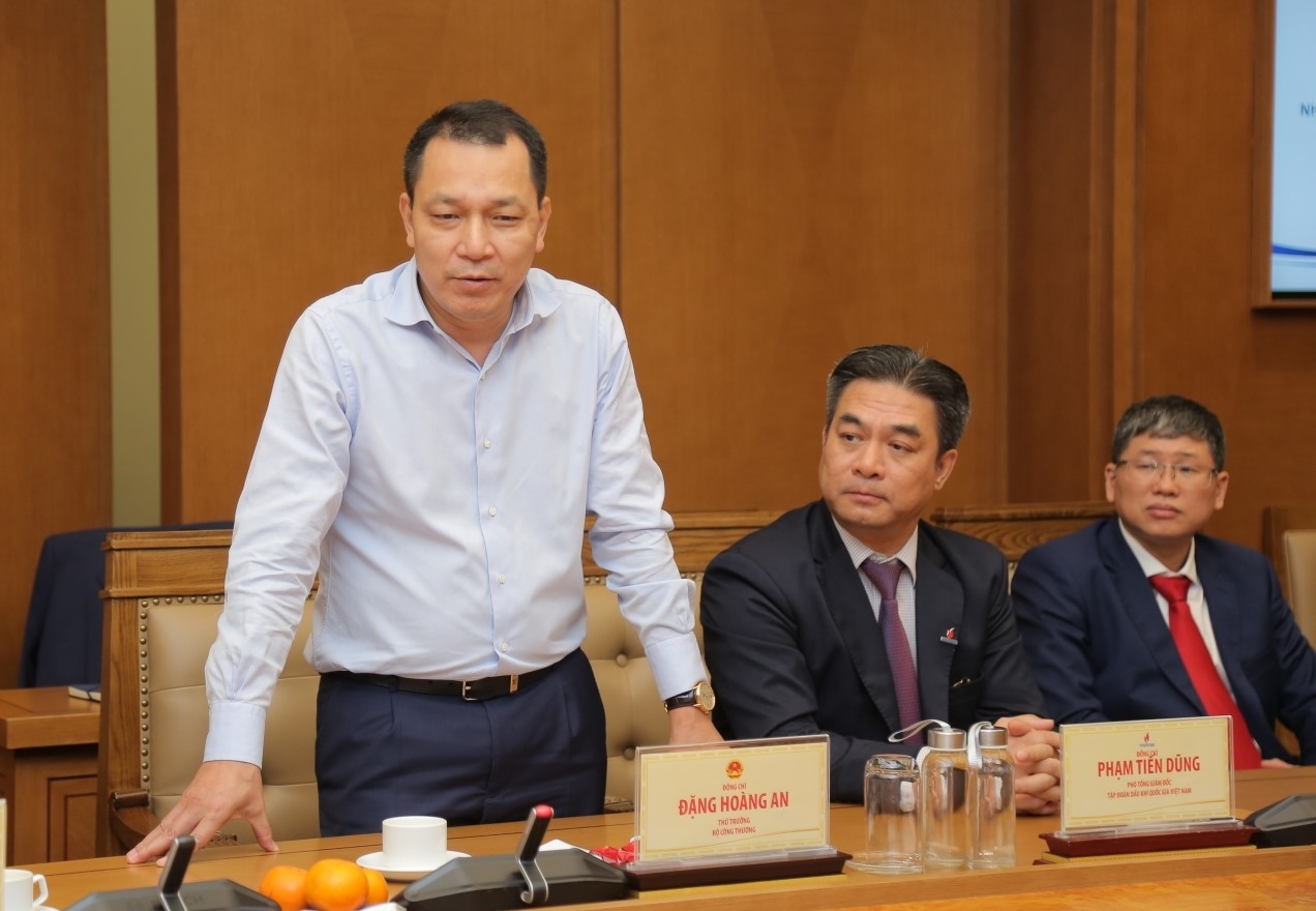Petrovietnam và EVN ký kết hợp đồng mua bán điện NMNĐ Sông Hậu 1
