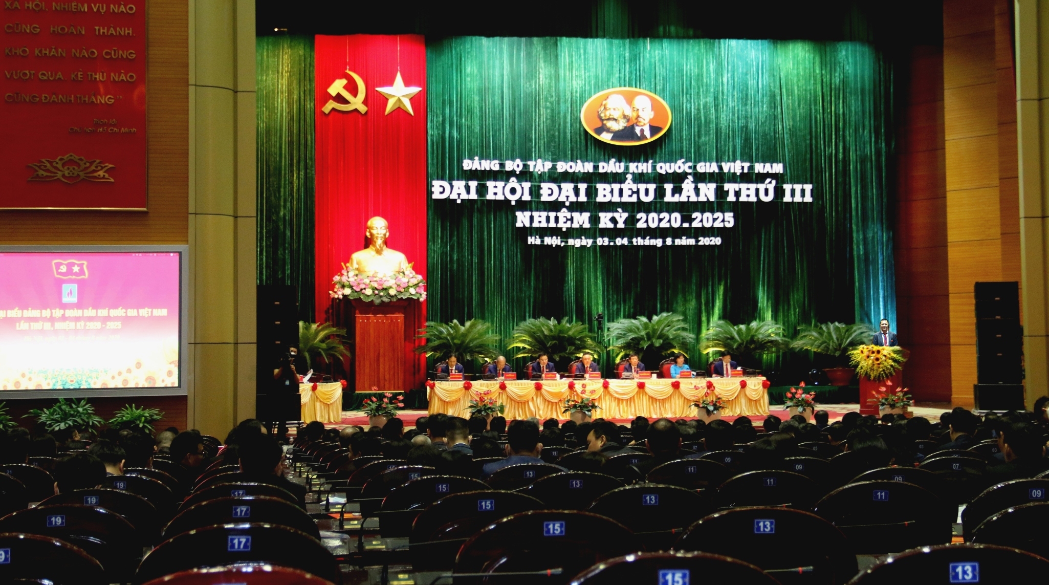 vai tro cua van hoa doanh nghiep trong viec nang cao hieu qua cong tac quan tri doanh nghiep tai petrosetco