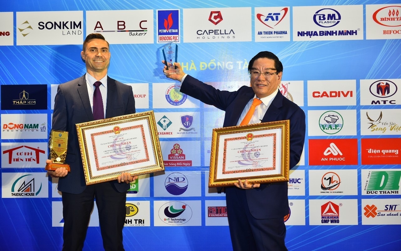 BIENDONG POC được tôn vinh Doanh nghiệp   Doanh nhân TP. HCM tiêu biểu năm 2020