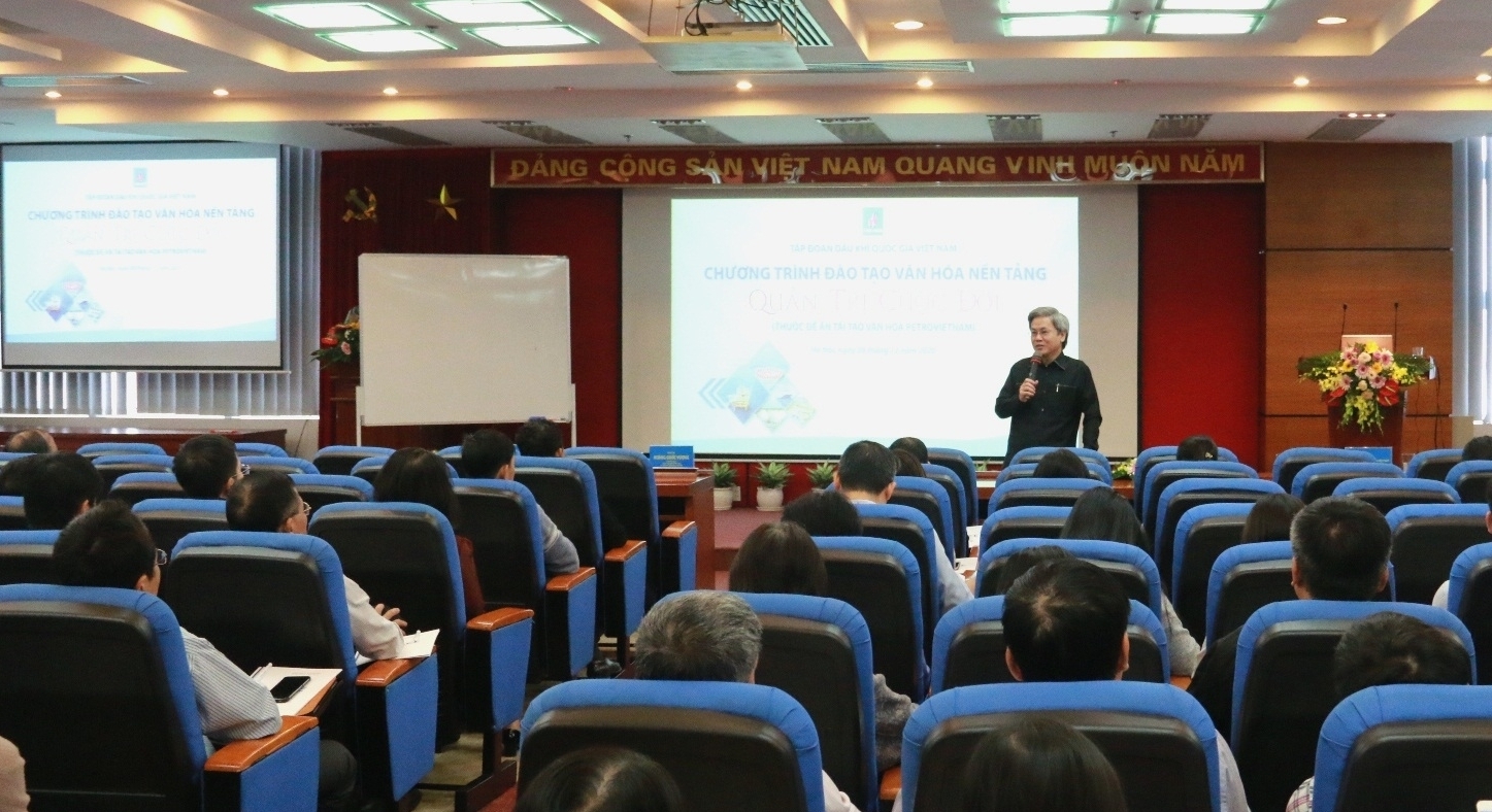 Petrovietnam tổ chức Chương trình đào tạo văn hóa nền tảng “Quản trị cuộc đời”