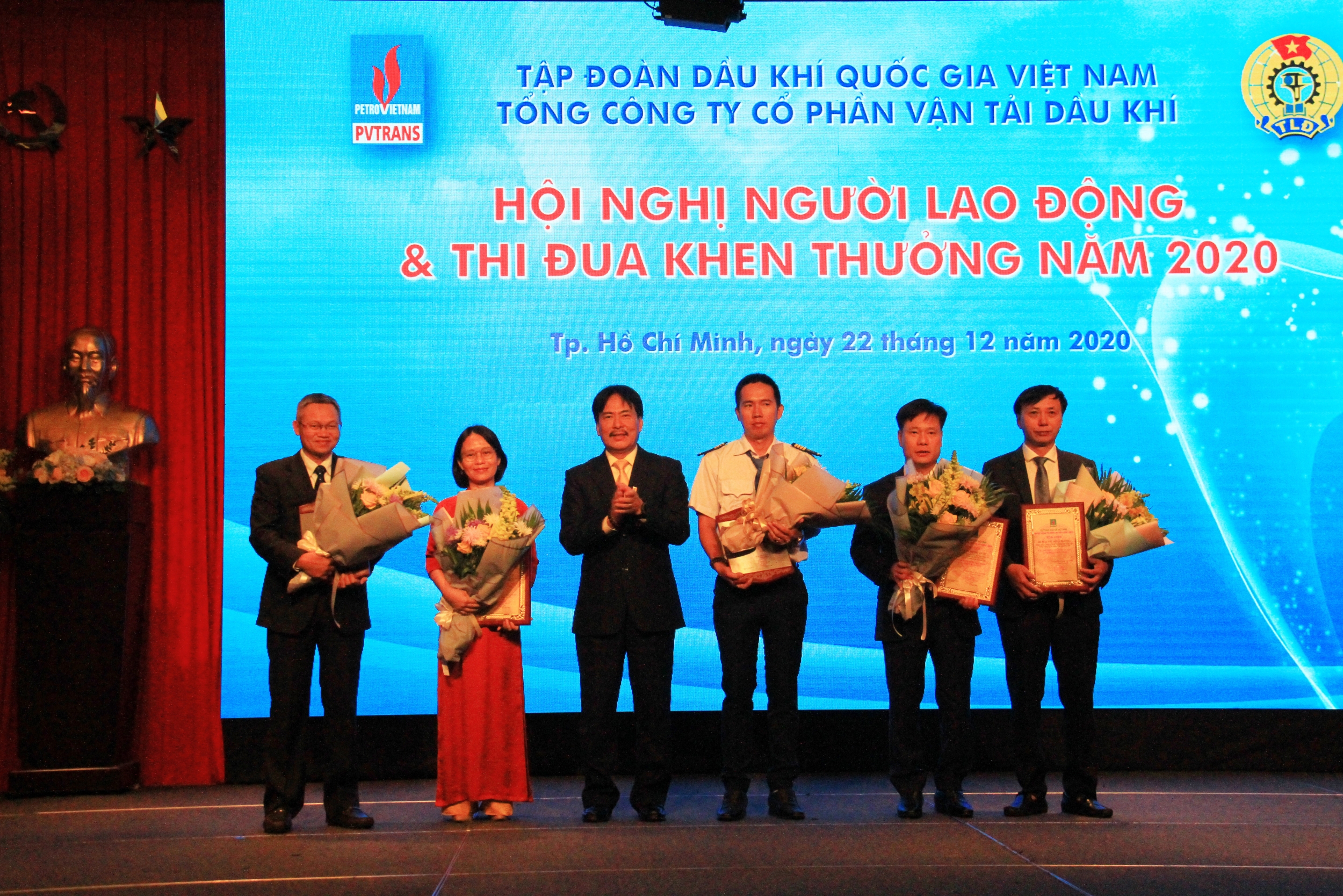 Năm 2020, vượt “khủng hoảng kép”, PVTrans hoàn thành vượt mức các chỉ tiêu quan trọng