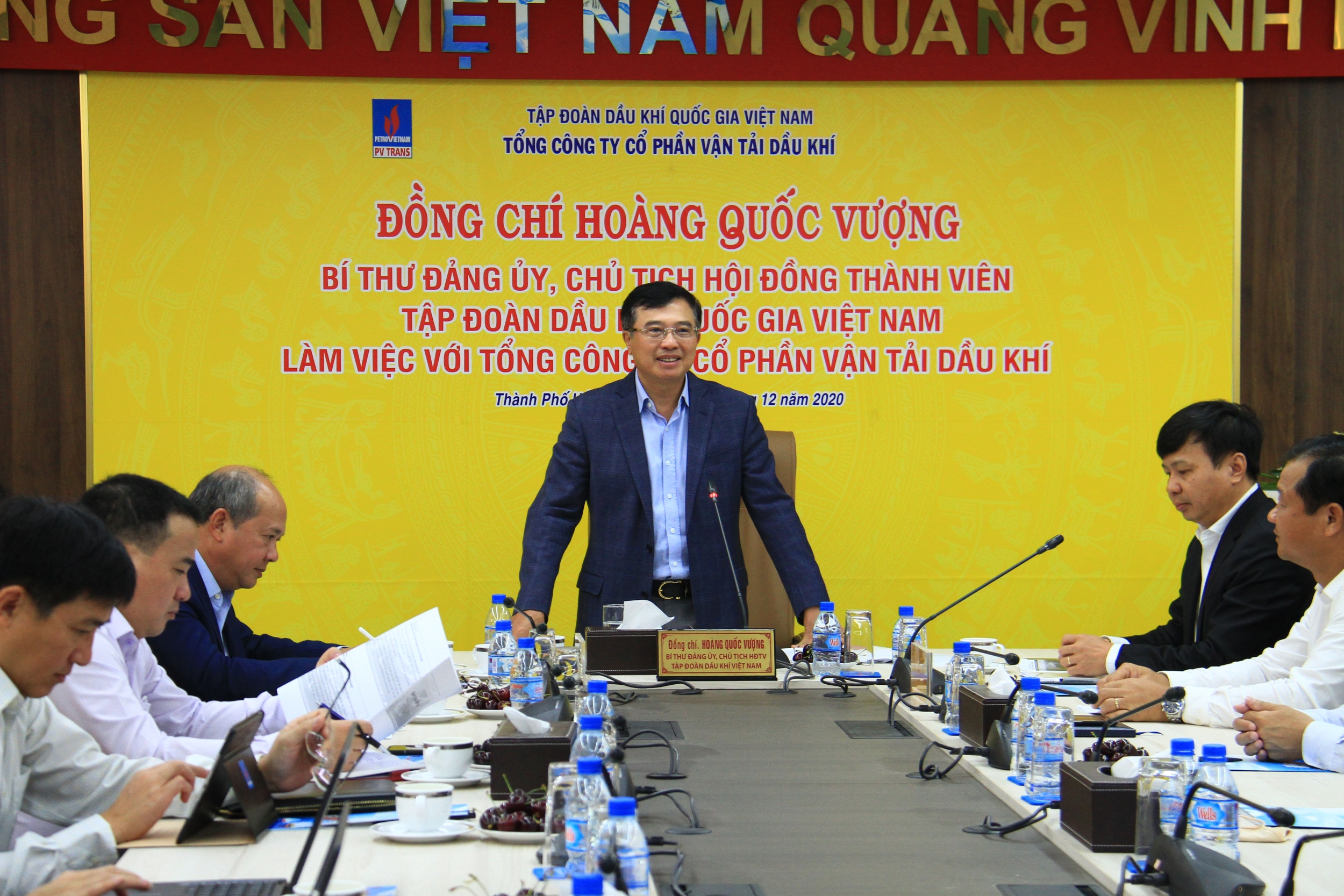 Chủ tịch HĐTV Petrovietnam Hoàng Quốc Vượng làm việc với PVTrans