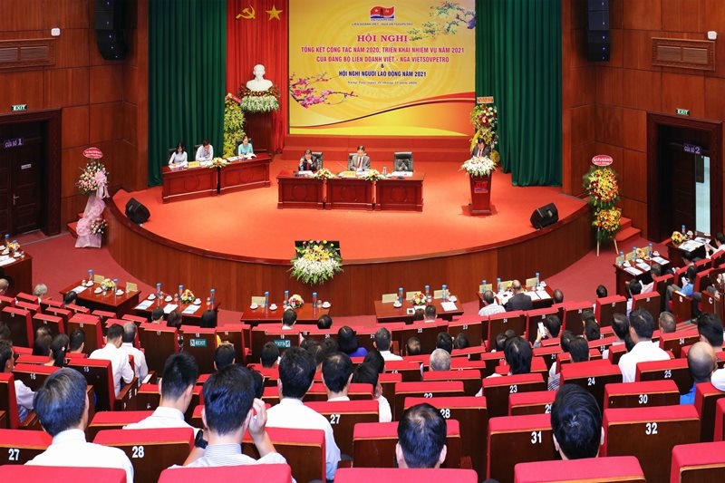 Vietsovpetro tổ chức thành công Hội nghị tổng kết công tác Đảng năm 2020, triển khai nhiệm vụ và Hội nghị Người lao động năm 2021
