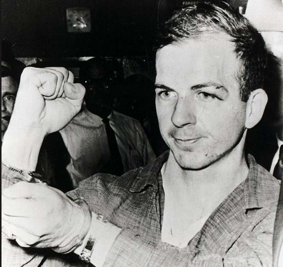 Chân dung kẻ ám sát Tổng thống Kennedy và những cái chết bí ẩn (phần 3) chan dung ke am sat tong thong kennedy va nhung cai chet bi an phan 3