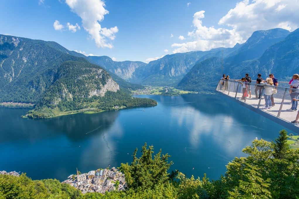 Thăm ngôi làng cổ Hallstatt - Di sản văn hóa 7.000 năm của nước Áo